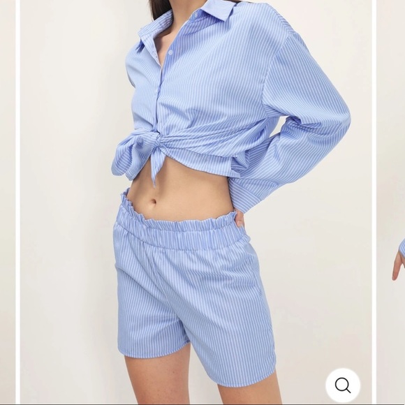 Storets blue pin stripe set size small. Style is frank pin stripe set. - Picture 4 of 4